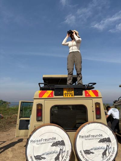 Safari Experience Detail
